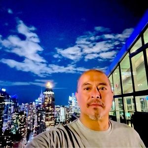 Meet your Posher, Juan